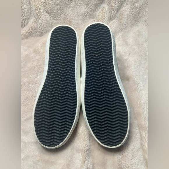 Steve Madden Philosophy White Sneaker skin snake texture star brown gold 8.5 - Picture 4 of 7